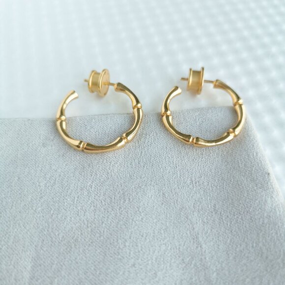 Julie Vos Gold Bamboo Hoop Earrings NEW - Picture 1 of 3